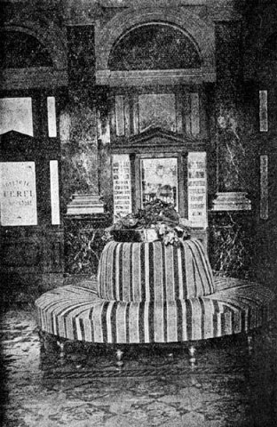 Margit fürdő - körkanapé